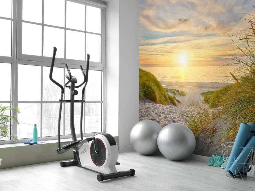 Zachód słońca na plaży wydmowej