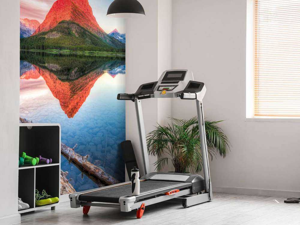 Czerwony szczyt góry