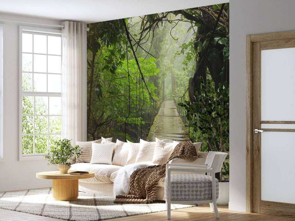 Most z drewnianymi deskami