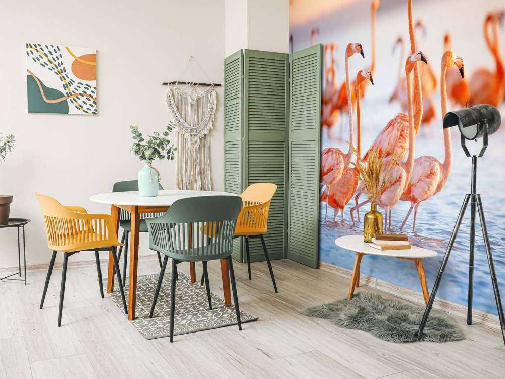 Gapiące się flamingi