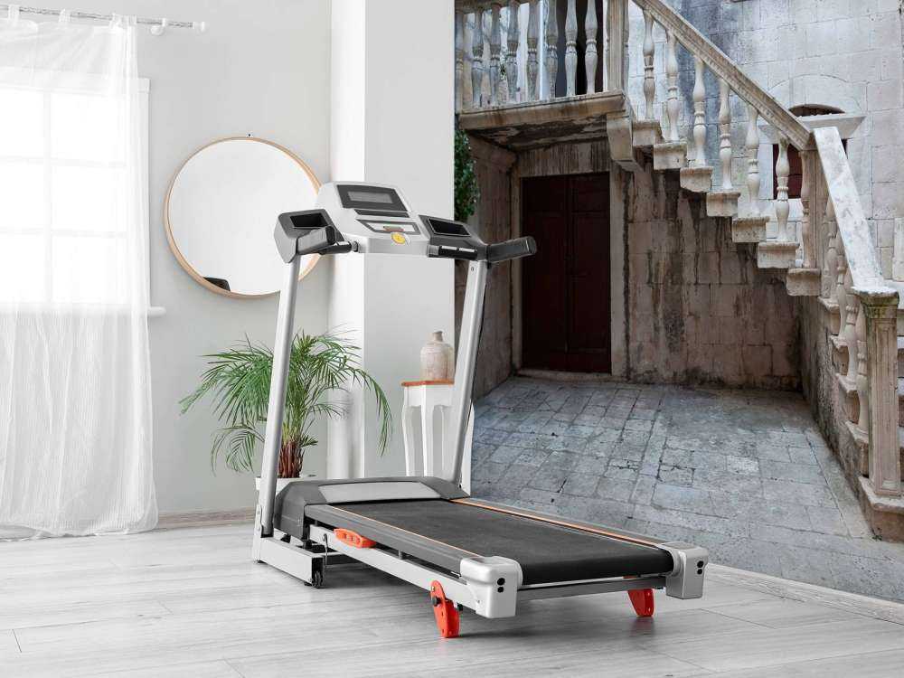 Kroki w starym mieście Korƒcula