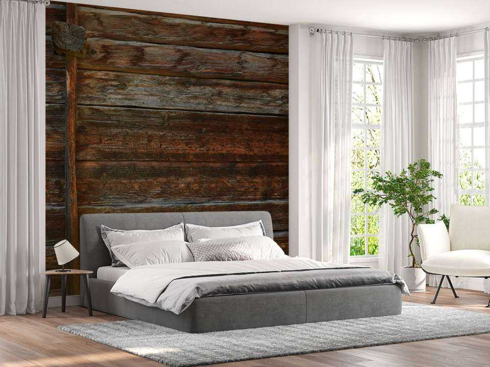 Stare drewno z belką nośną