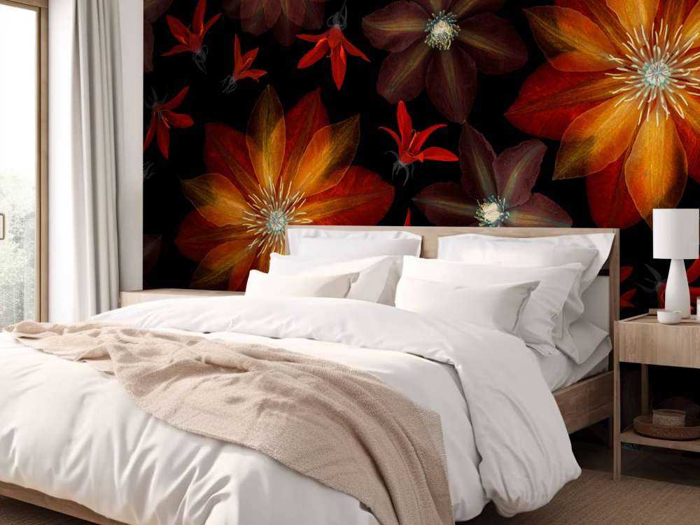 Czerwone kwiaty clematisa