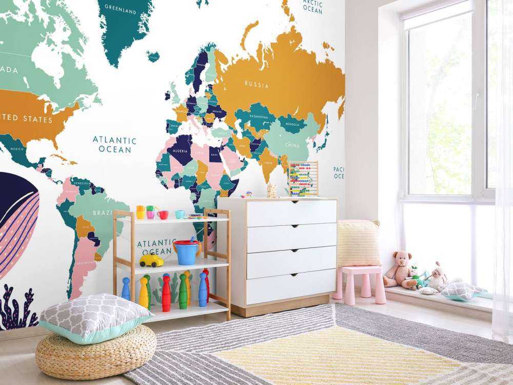 Mapa świata z oceanicznymi zwierzętami