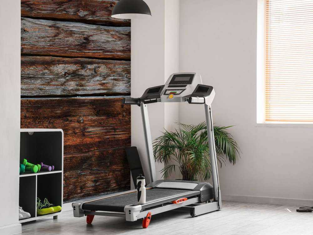 Szorstkie, zwietrzałe drewno