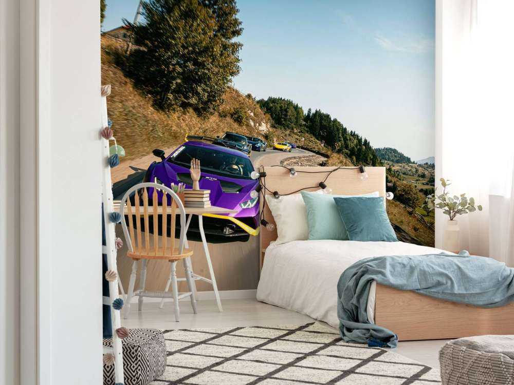 Konwój superaut przez góry