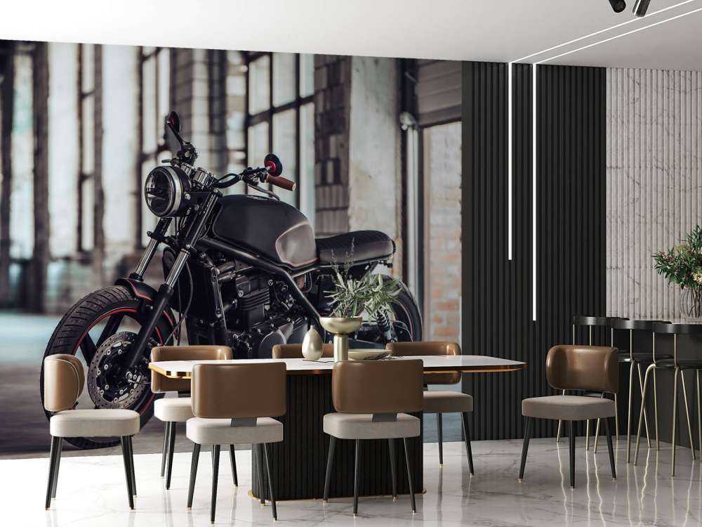 Matowy czarny motocykl