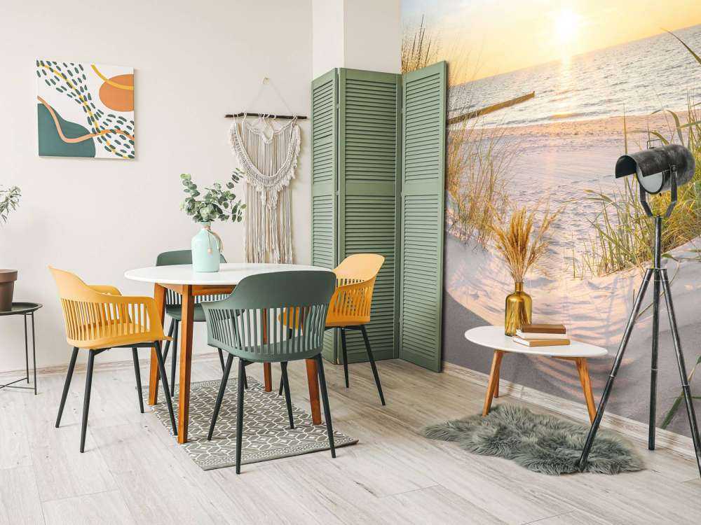 Plaża wydmowa przy zachodzie słońca