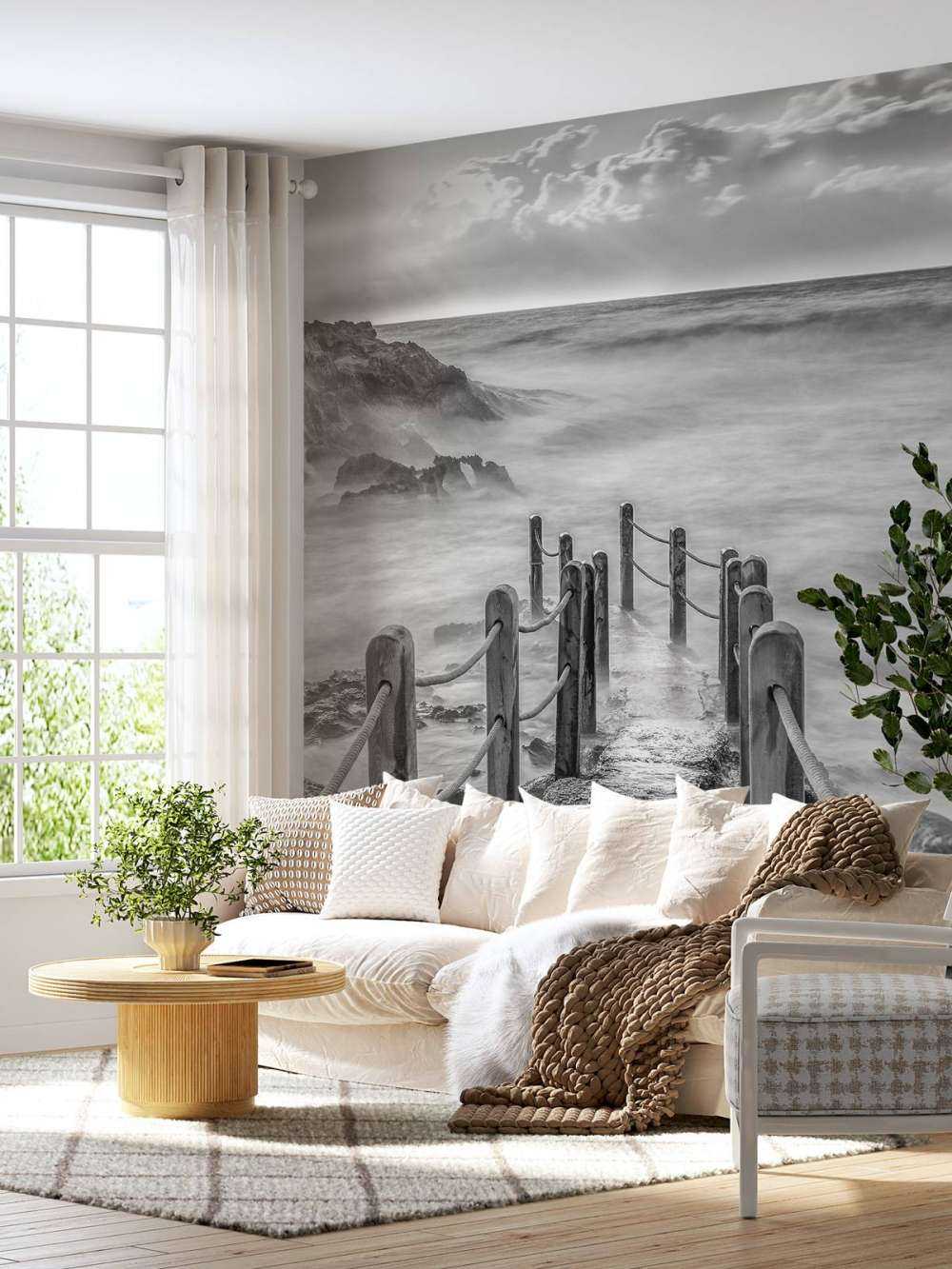 Drewniany mostek w mgle