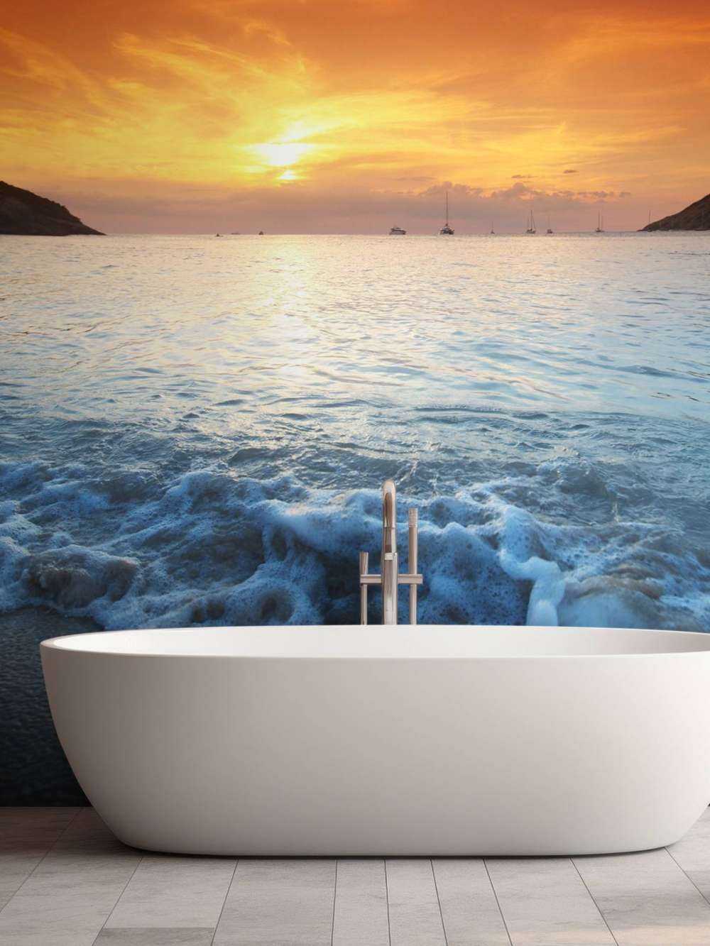 Niebieska plaża i zachód słońca