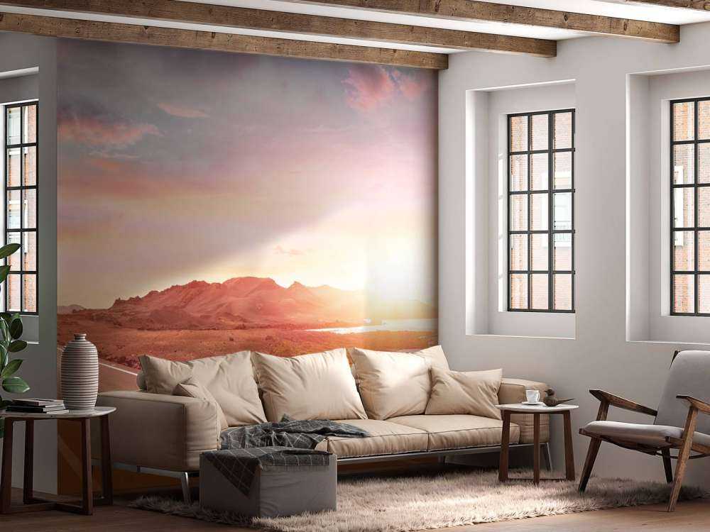 Droga wzdłuż jeziora