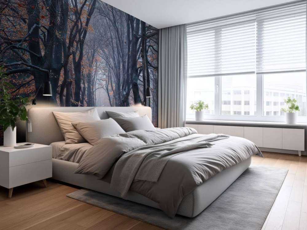 Leśna ścieżka z liśćmi