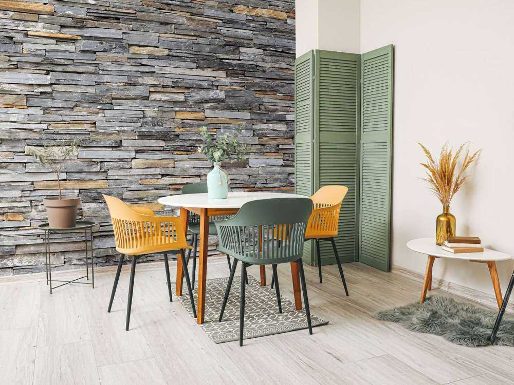 Kamienie ułożone w stosy