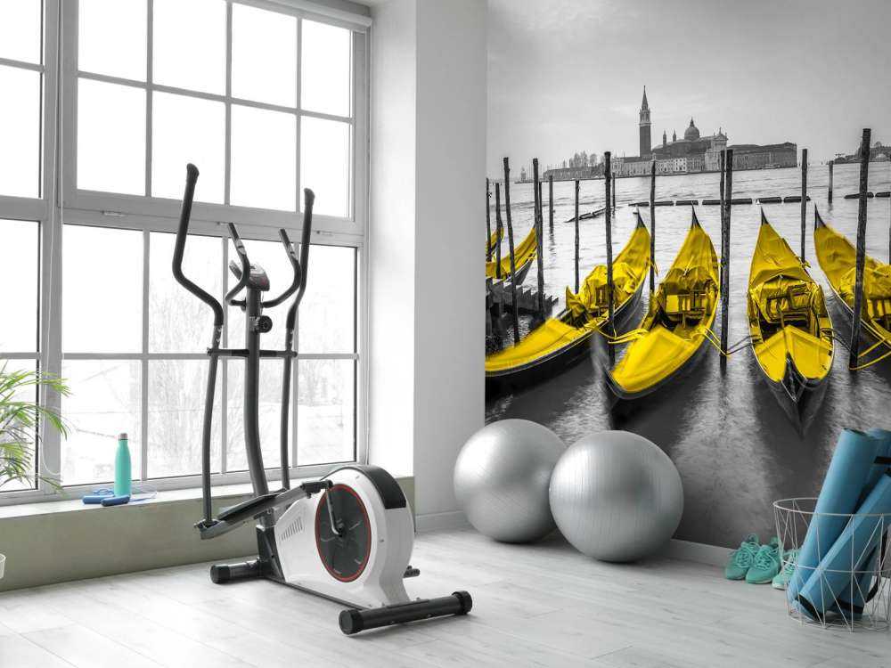 Gondole wzdłuż kanału