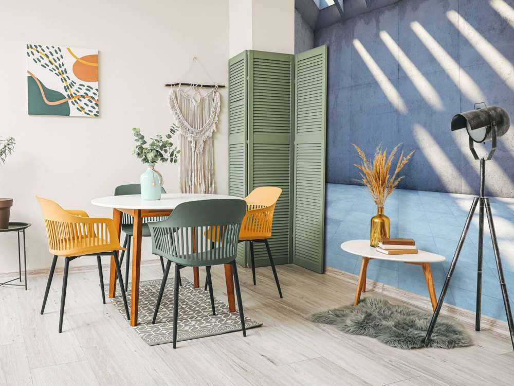 Pusta przestrzeń z otwartym dachem