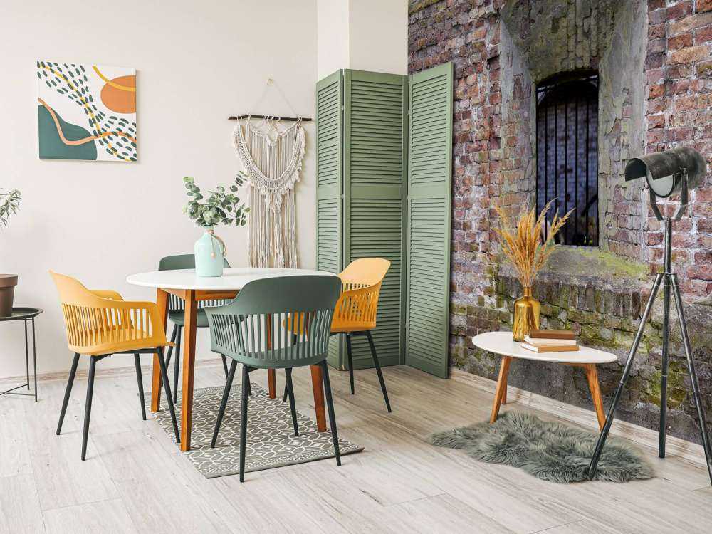 Wnęka w starej ścianie