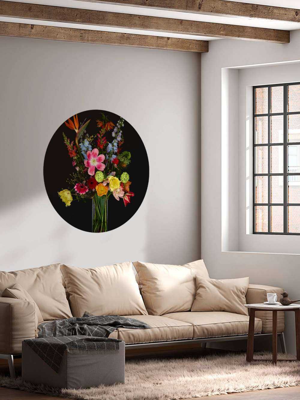 Bukiet kwiatów w szklanym wazonie