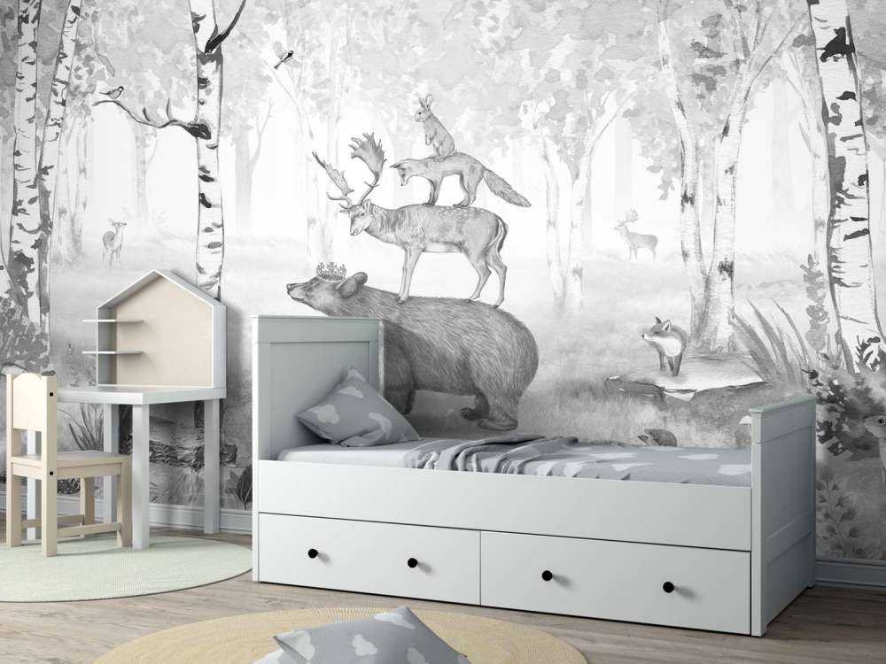 Bear King - Black and white