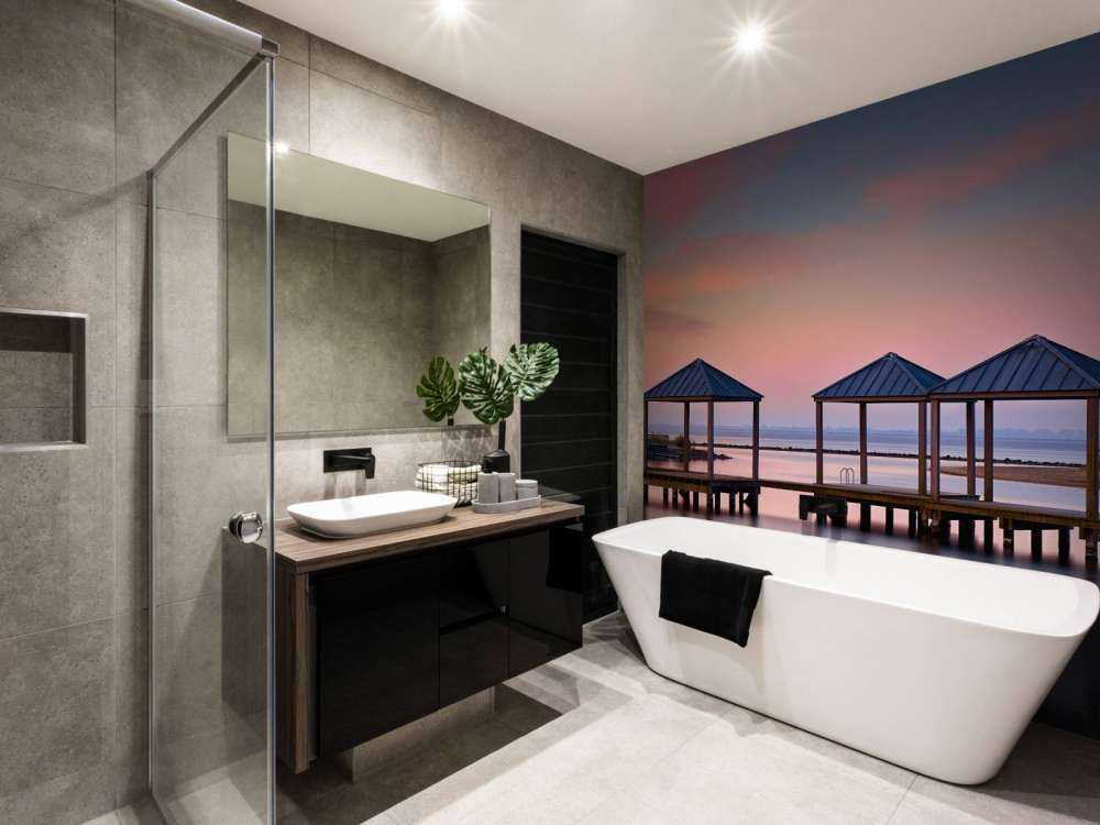 Molo do pływania o wschodzie słońca