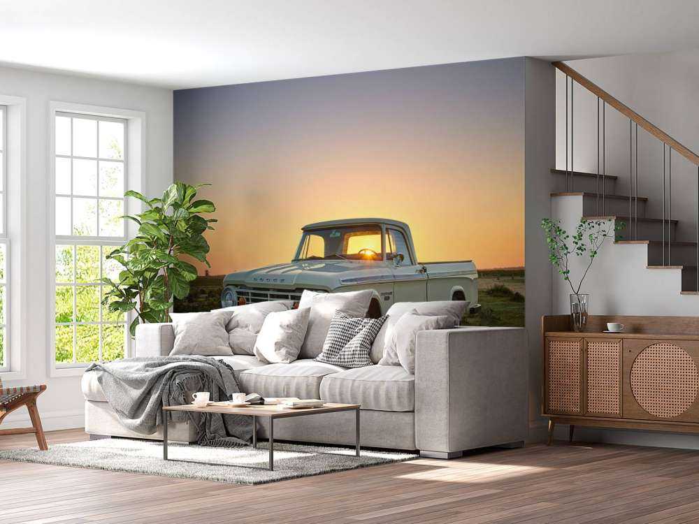 Dodge pickup o wschodzie słońca