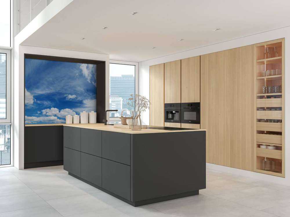 Błękitne niebo z chmurami