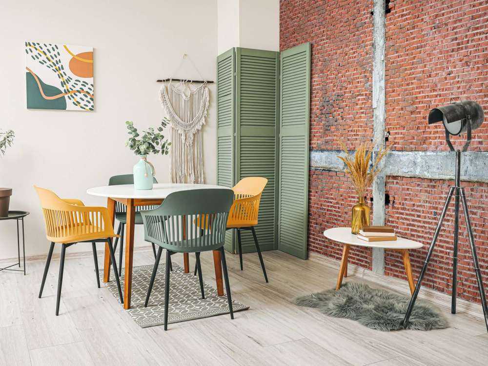 Cegła z pęknięciami