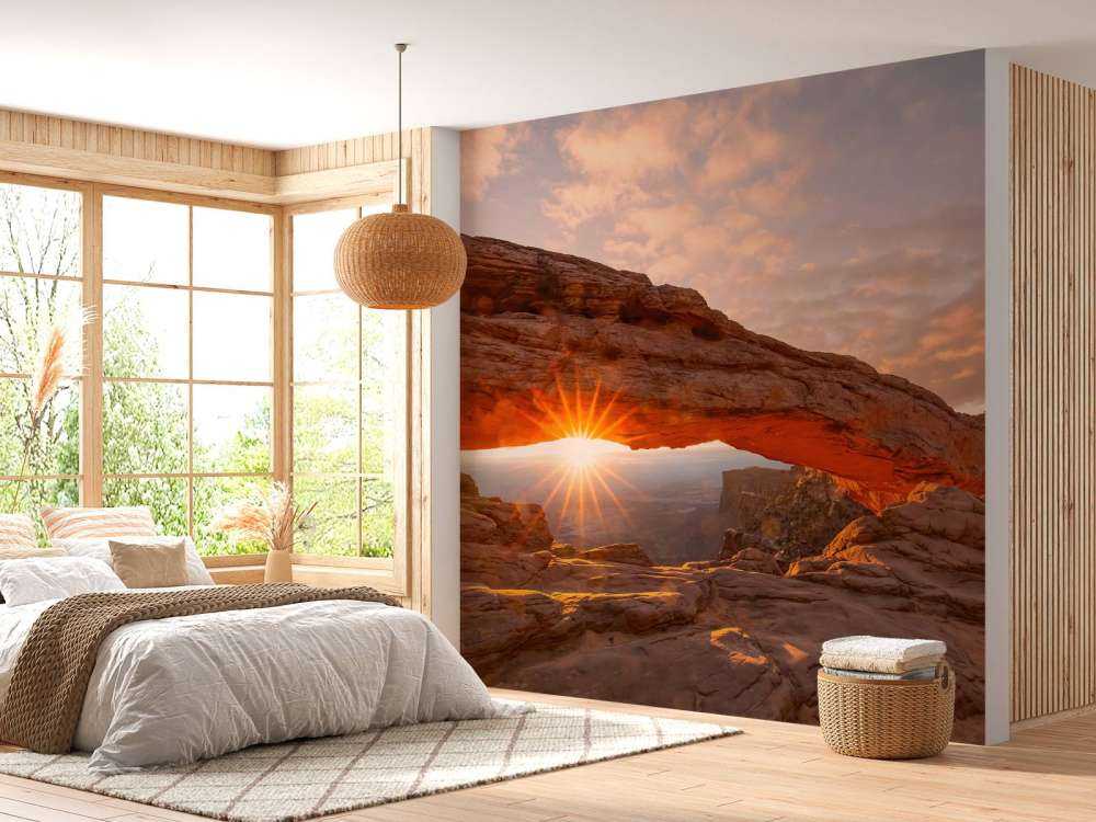 Zachód słońca pod skałami