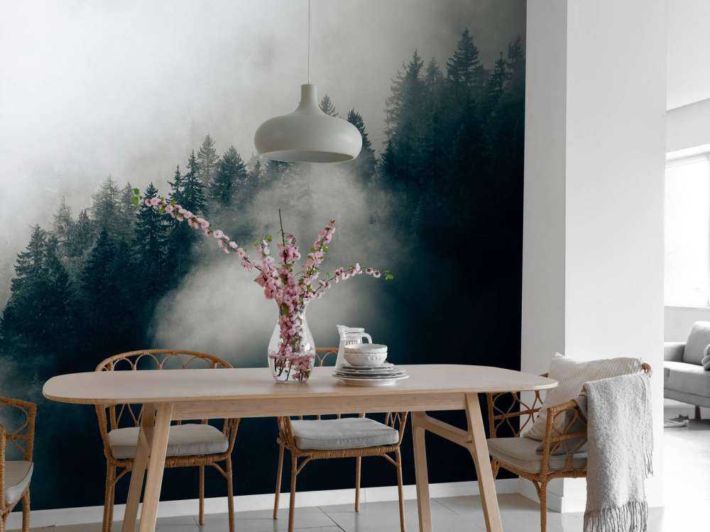 Mglisty alpejski poranek