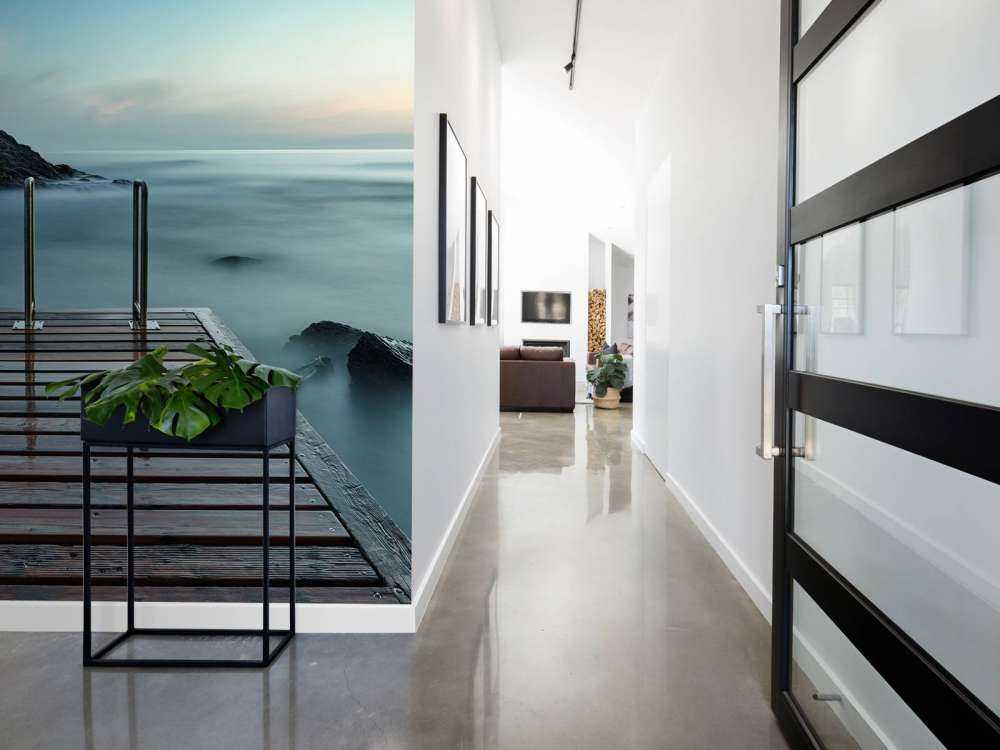 Drewniane molo nad morzem