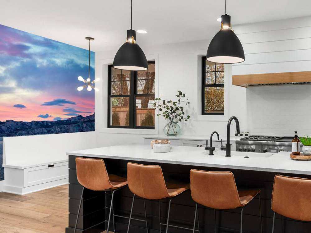 Jezioro z zachodem słońca