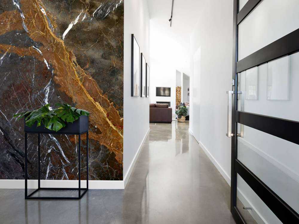 Marmur z drobnymi zmarszczkami