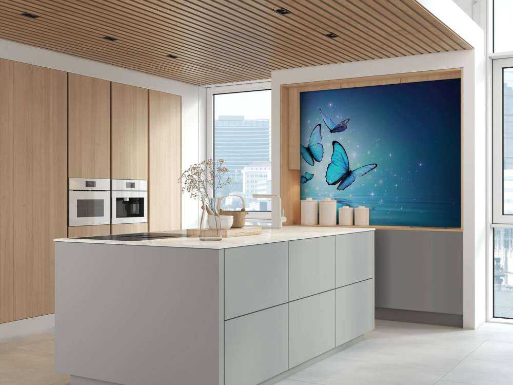 Wróżki motyle na wodzie