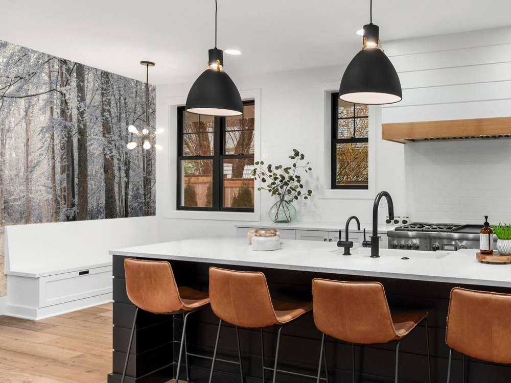 Drzewa z białymi liśćmi