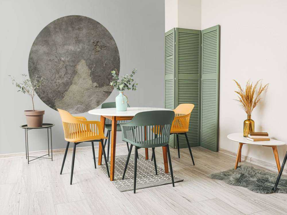 Beton spękany ze stiukiem