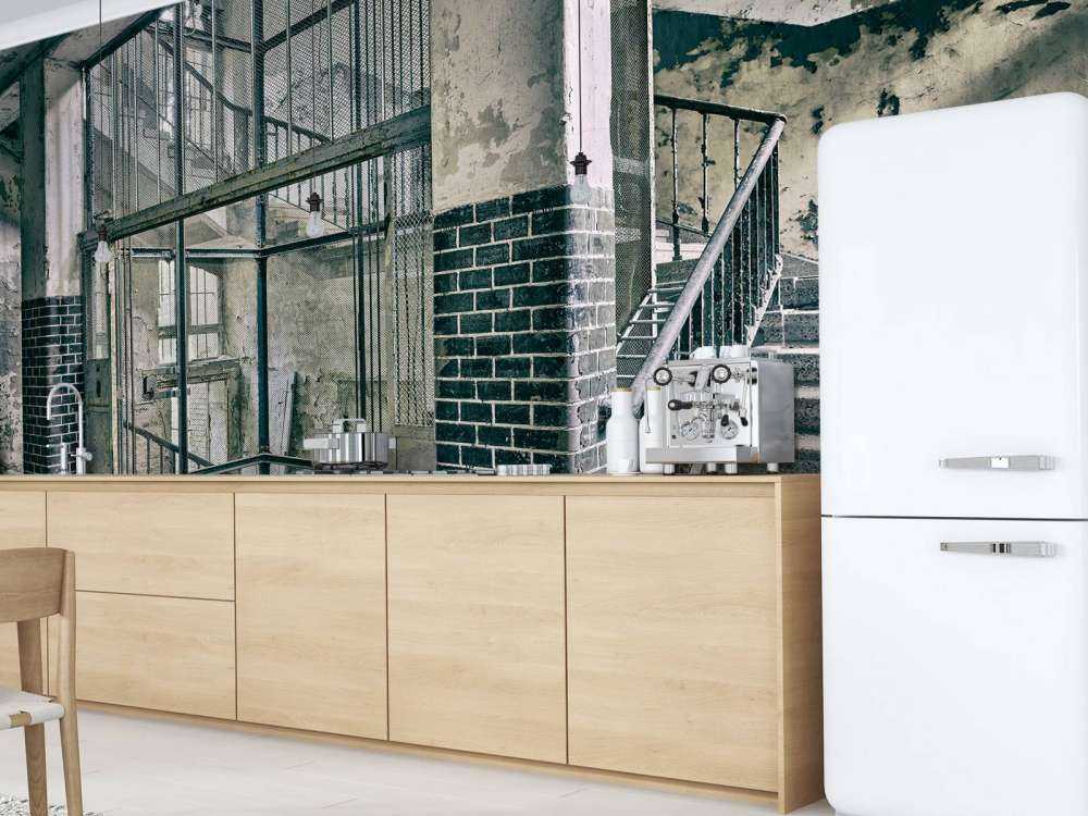 Stare schody i szyb windowy