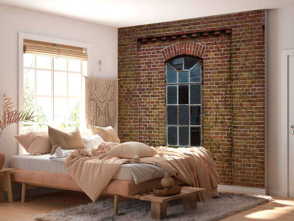 Okno w starym budynku