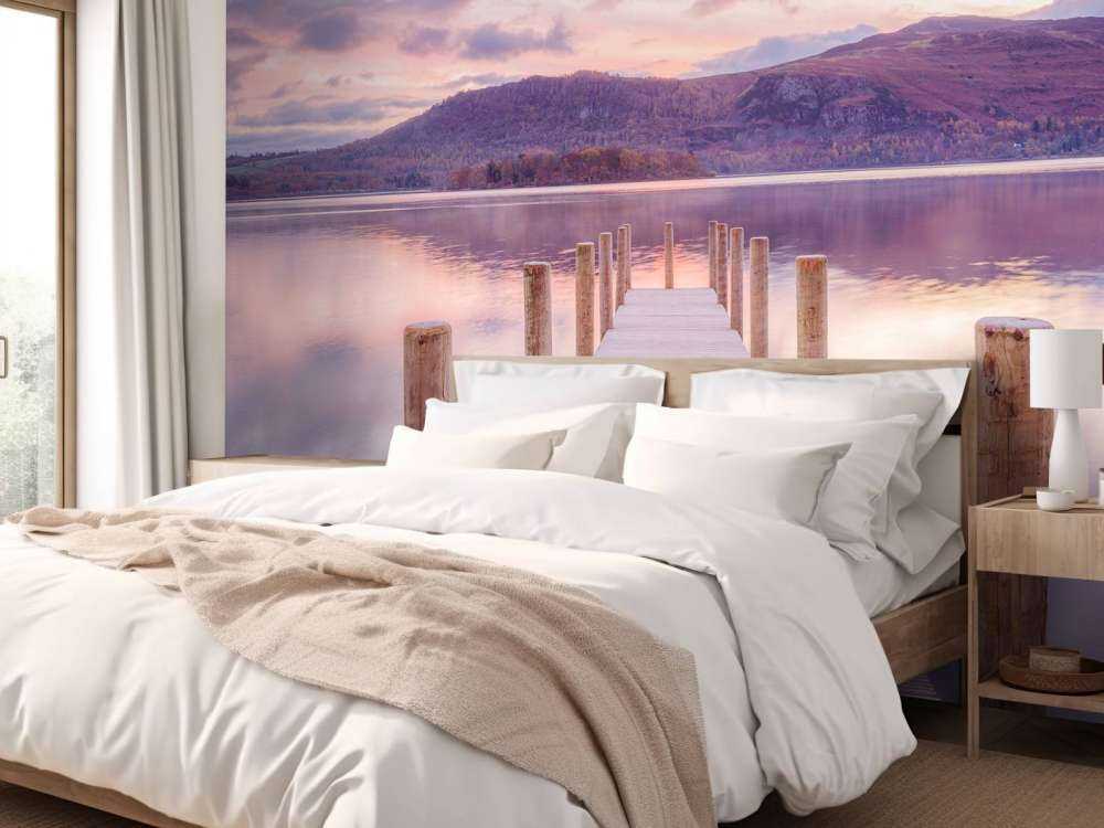 Drewniane molo o zachodzie słońca