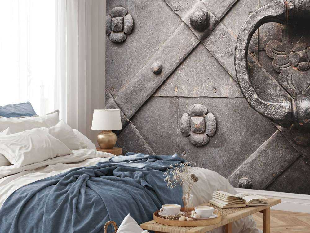 Stare drzwi z dźwignią