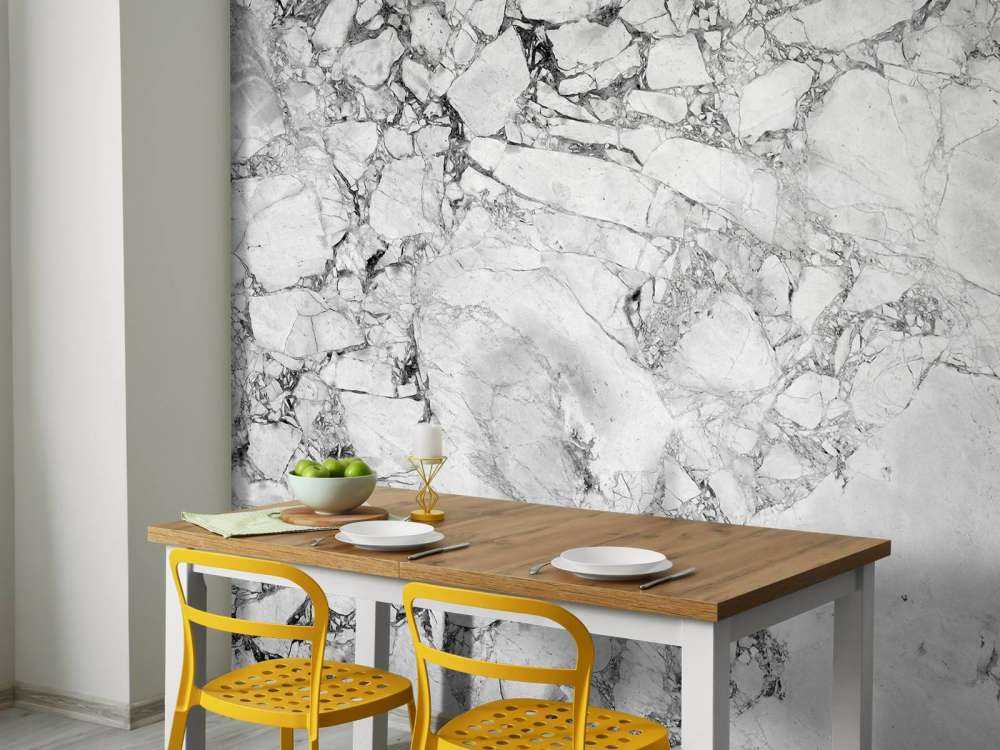 Czarno-biały marmur o gruboziarnistej strukturze