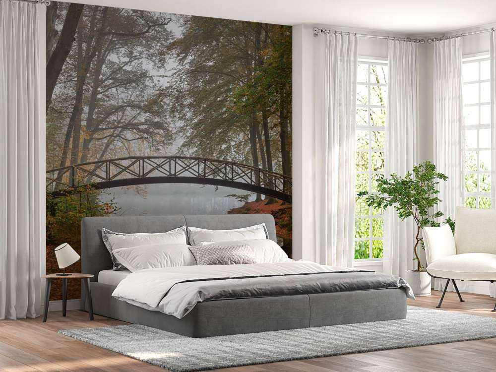 Mostek między drzewami