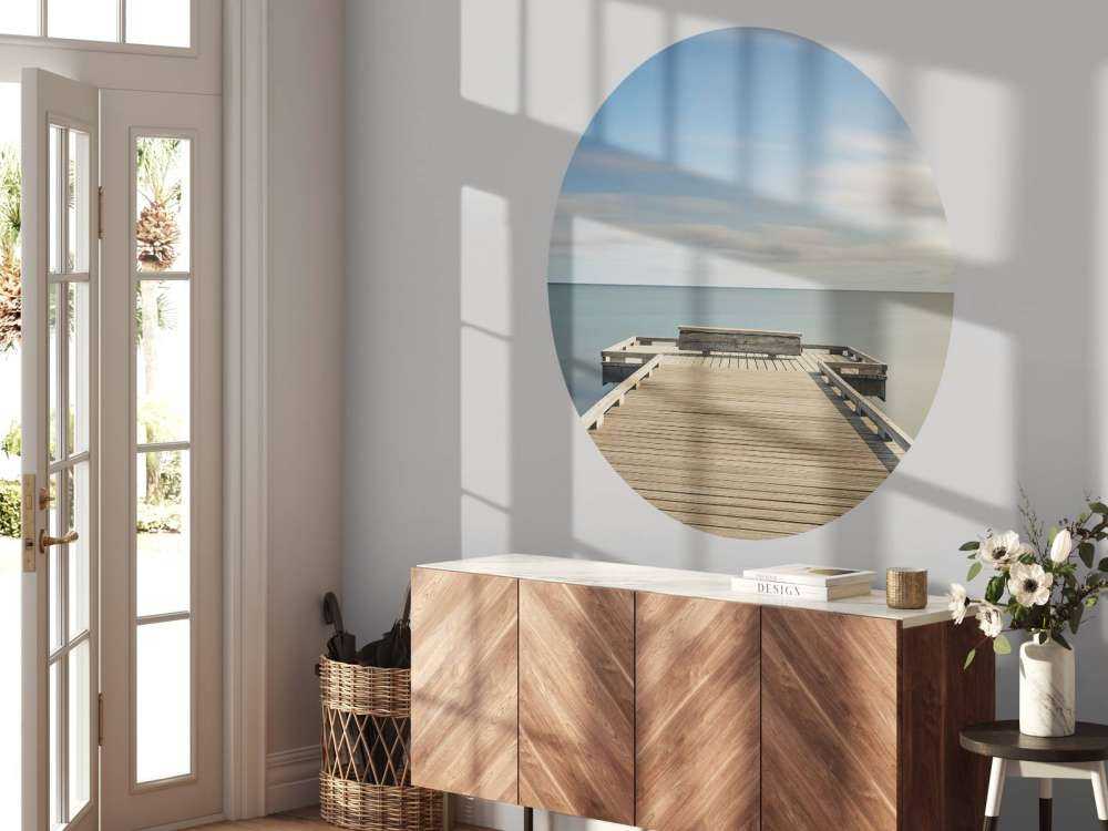 Długie drewniane molo