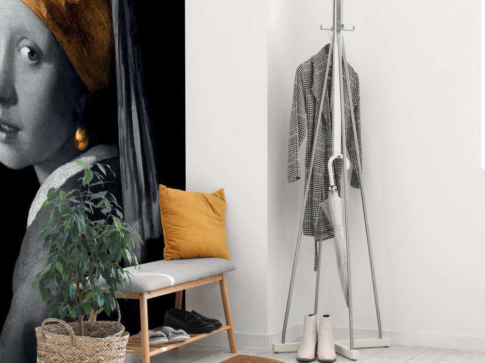 Girl with a Pearl Earring Gold