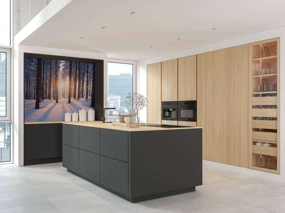 Zachód słońca w zimowym lesie