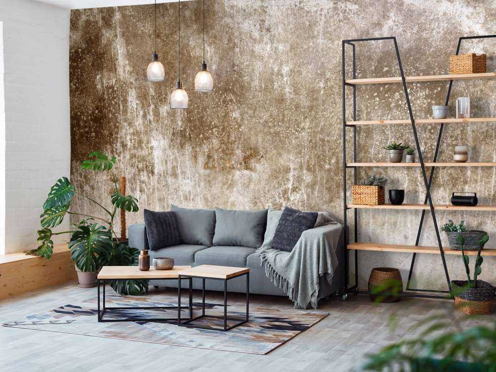 Stara, zwietrzała brązowa ściana