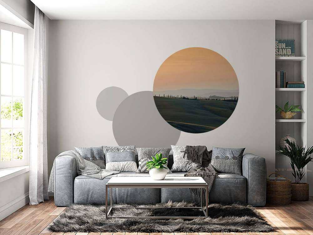 Pomarańczowa poświata nad włoskim krajobrazem