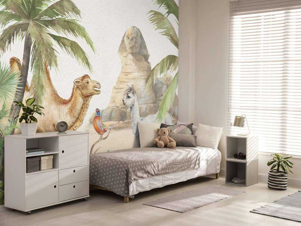 Wielbłąd i alpaka na pustyni