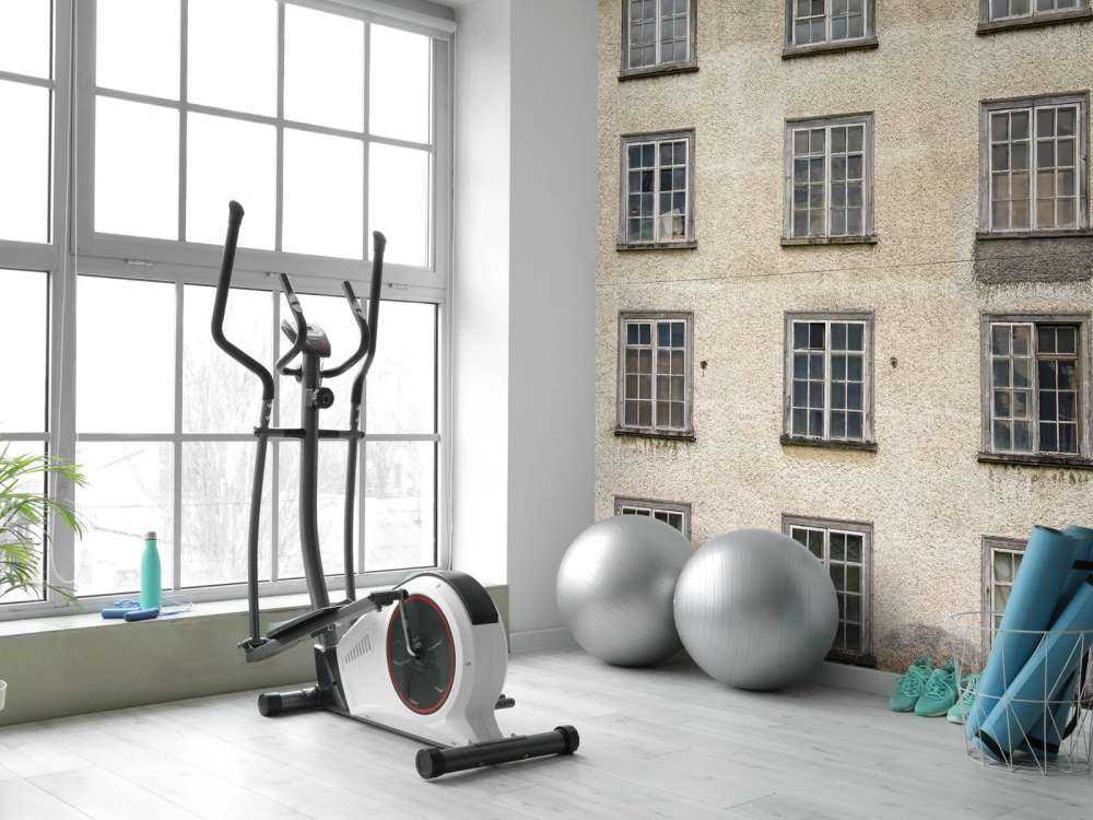 Szczyt starej fabryki