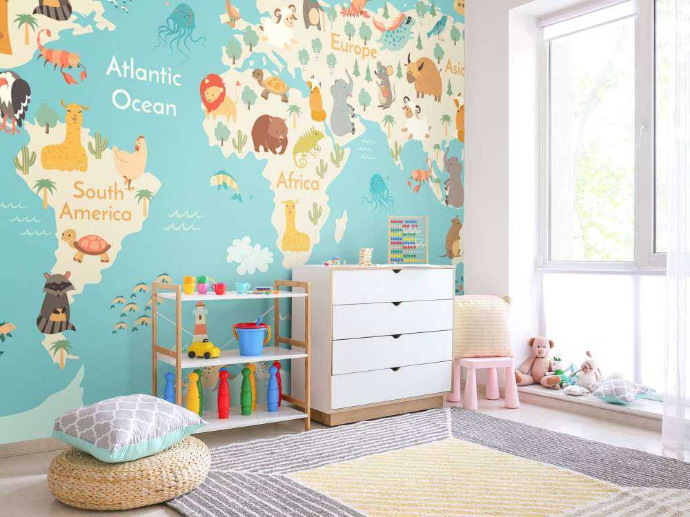 Mapa świata ze zwierzętami