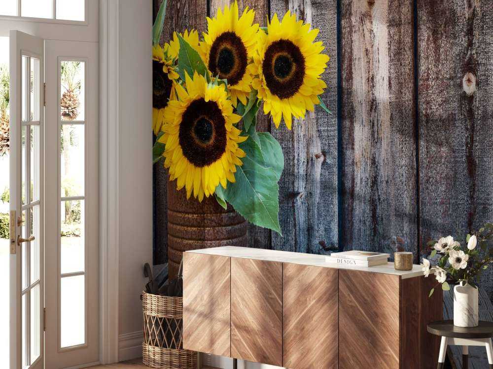 Wazon z kwiatami słonecznika